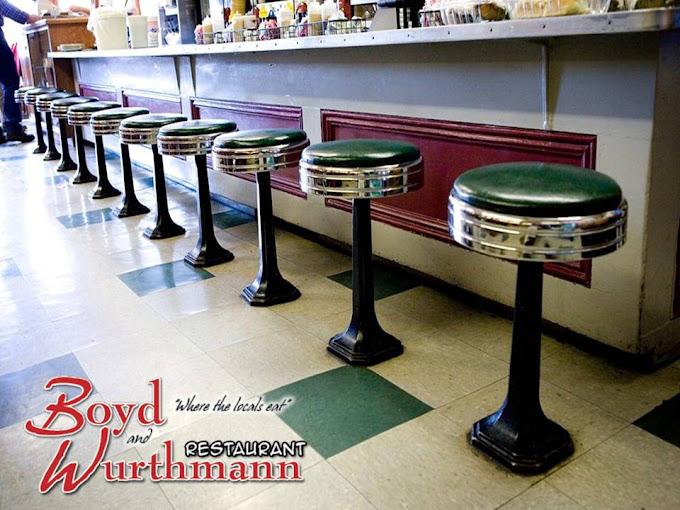 Counter seating at Boyd & Wurthmann Restaurant